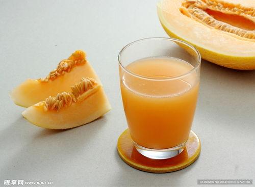 吃哈密瓜大妈,品味瓜香，乐享人生