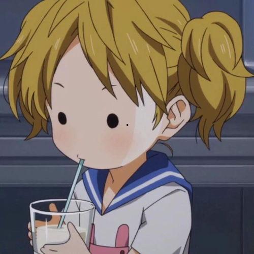 阿尼亚吃瓜动漫头像,动漫世界里的欢乐瞬间