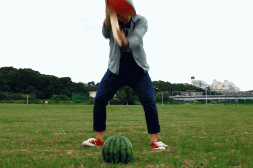 唐山打人吃瓜,网络围观下的道德拷问与法律反思